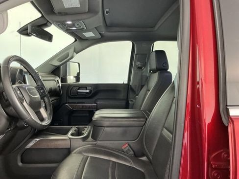 Used 2023 GMC Sierra 2500 Denali AWD/4WD image 9