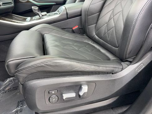 Used 2023 BMW X5 sDrive40i RWD image 34