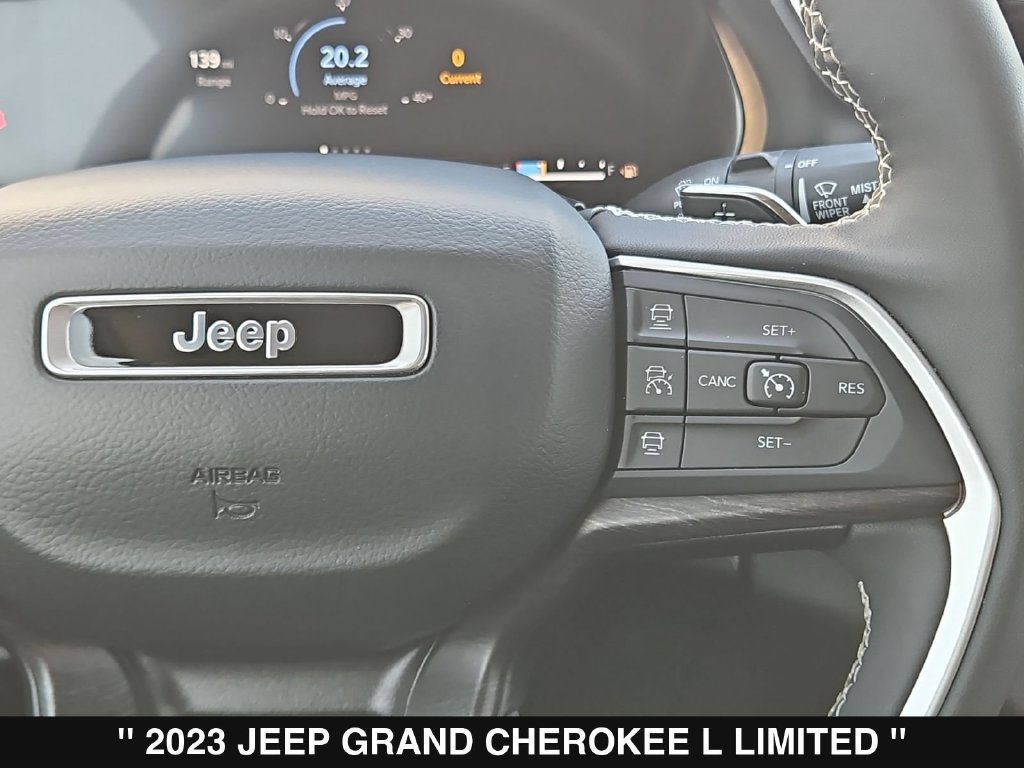 Used 2023 Jeep Grand Cherokee L Limited AWD/4WD image 26