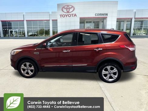 Used 2015 Ford Escape SE image 5
