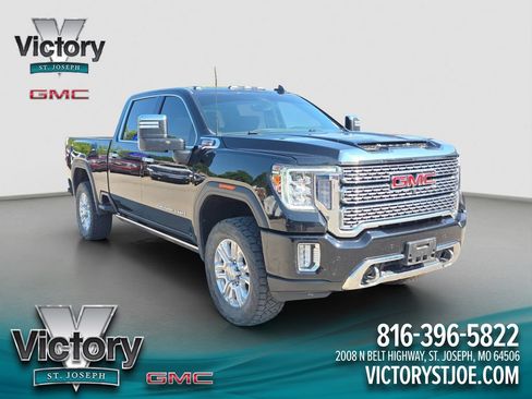 Used 2022 GMC Sierra 2500 Denali w/ Denali Black Diamond Edition AWD/4WD image 1