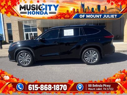 Used 2023 Toyota Highlander Platinum