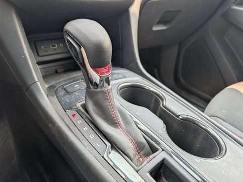 Used 2023 Chevrolet Equinox RS w/ LPO, Floor Liner Package AWD/4WD image 17