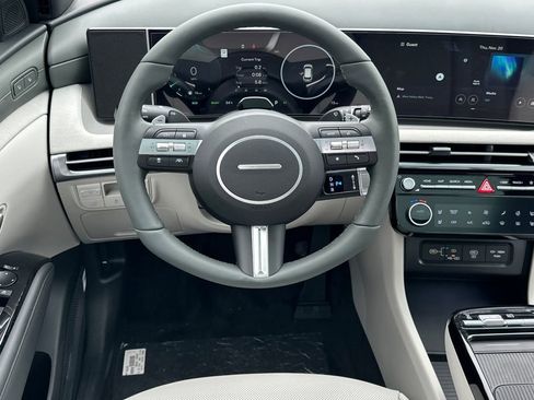 New 2026 Hyundai Tucson Limited image 11