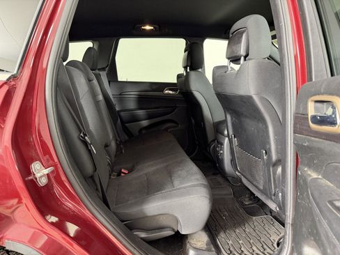 Used 2014 Jeep Grand Cherokee Laredo w/ All Weather Capability Group image 15