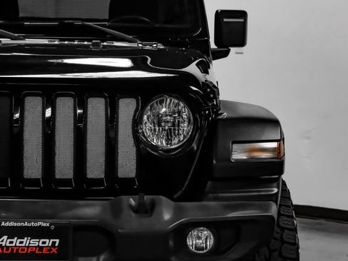 Used 2019 Jeep Wrangler Sport AWD/4WD image 46