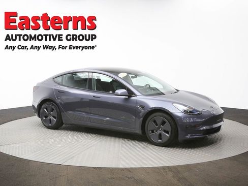 Used 2023 Tesla Model 3 Standard Range image 45