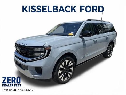 Used 2025 Ford Expedition Max Platinum w/ Driver's Package AWD/4WD image 10