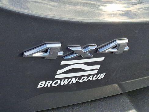 Certified 2022 Jeep Renegade Latitude image 31