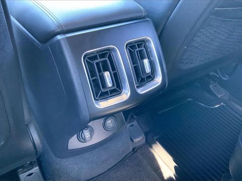 Used 2023 Kia Sorento X-Line EX image 10