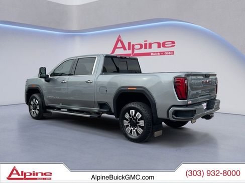 Used 2025 GMC Sierra 3500 Denali w/ Denali Reserve Package image 3
