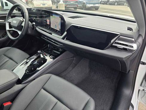 Used 2025 Audi A5 2.0T Premium w/ Convenience Package AWD/4WD image 10