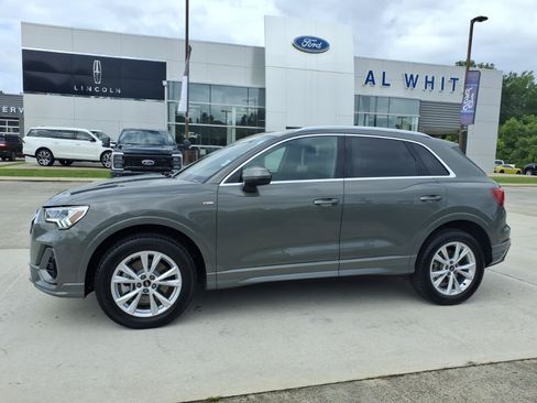 Used 2025 Audi Q3 2.0T Premium AWD/4WD image 2