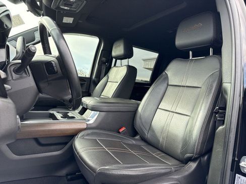 Certified 2024 Chevrolet Silverado 3500 High Country w/ High Country Premium Package image 13