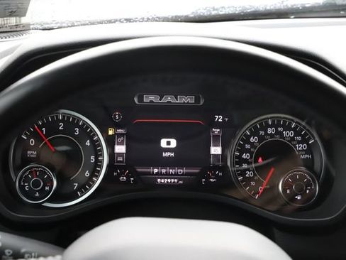 Used 2022 RAM 1500 Big Horn AWD/4WD image 21