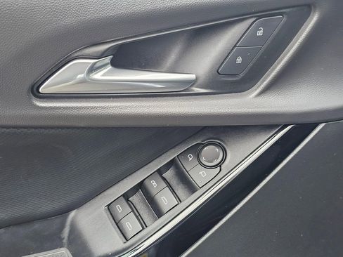 Used 2025 Chevrolet Equinox LT AWD/4WD image 21