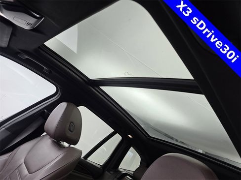 Used 2019 BMW X3 sDrive30i image 12