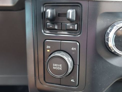 Used 2022 Ford F150 XLT w/ Equipment Group 301A Mid AWD/4WD image 35