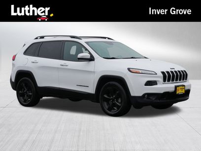 Used 2016 Jeep Cherokee Latitude w/ Comfort/Convenience Group