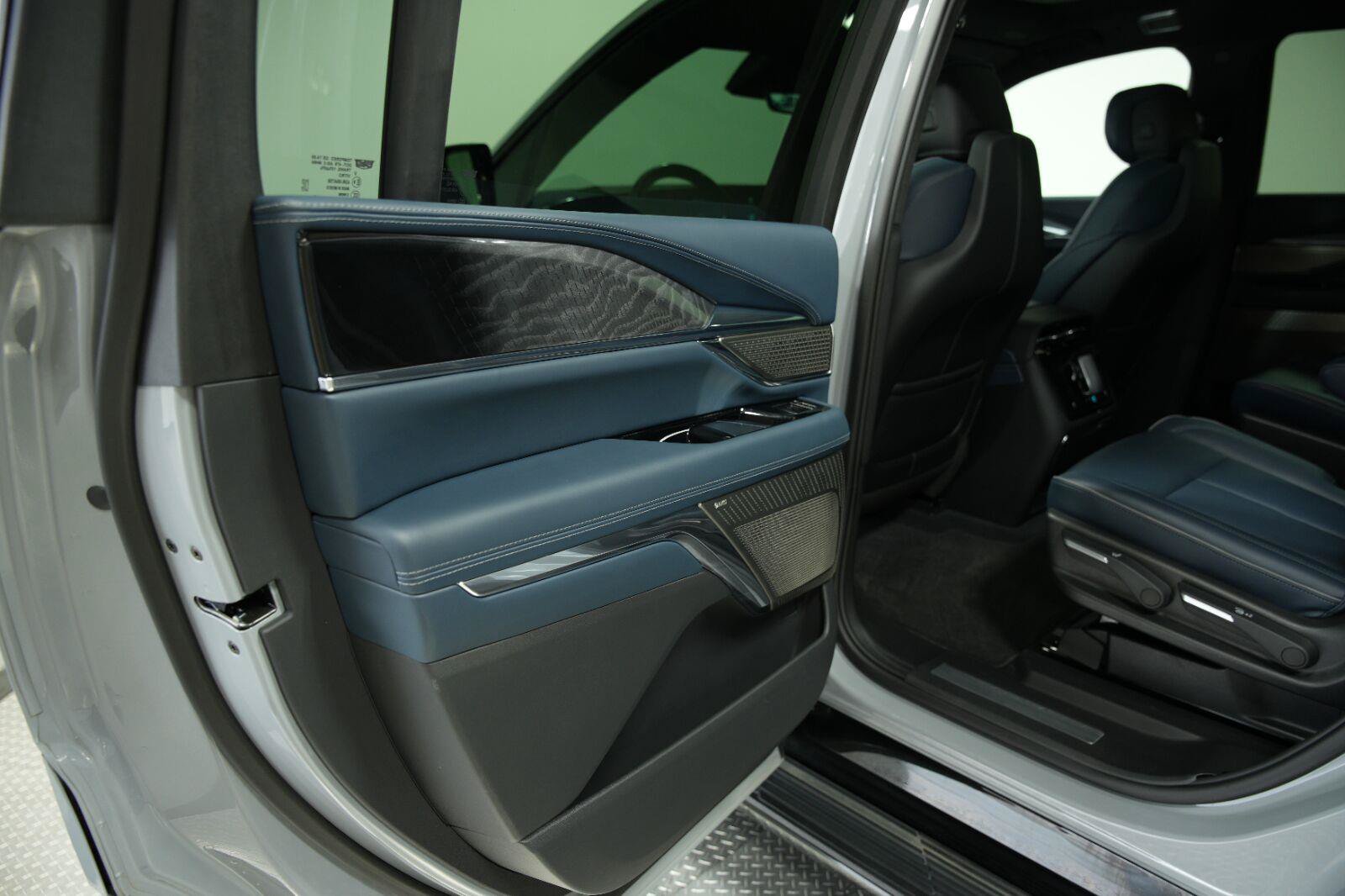 Certified 2026 Cadillac Escalade IQ Sport 2 AWD/4WD image 34