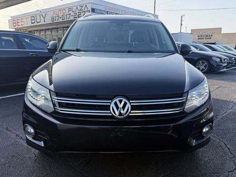 Used 2017 Volkswagen Tiguan Sport FWD image 2