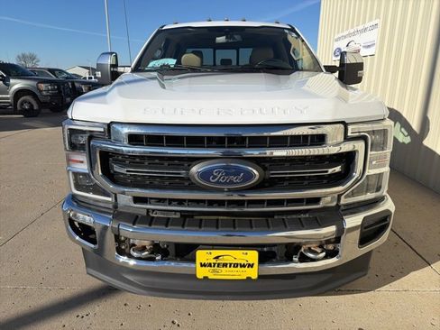 Used 2021 Ford F350 Lariat w/ Lariat Ultimate Package image 3