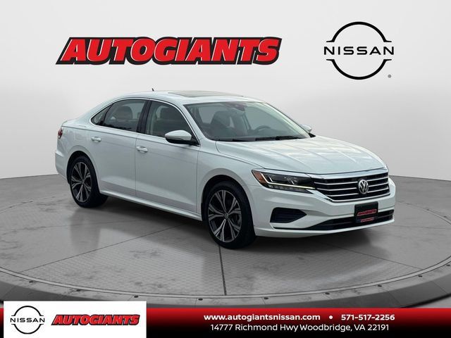 Used 2022 Volkswagen Passat 2.0T SE FWD image 1