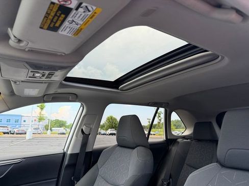 Certified 2025 Toyota RAV4 XLE w/ Convenience Package AWD/4WD image 35