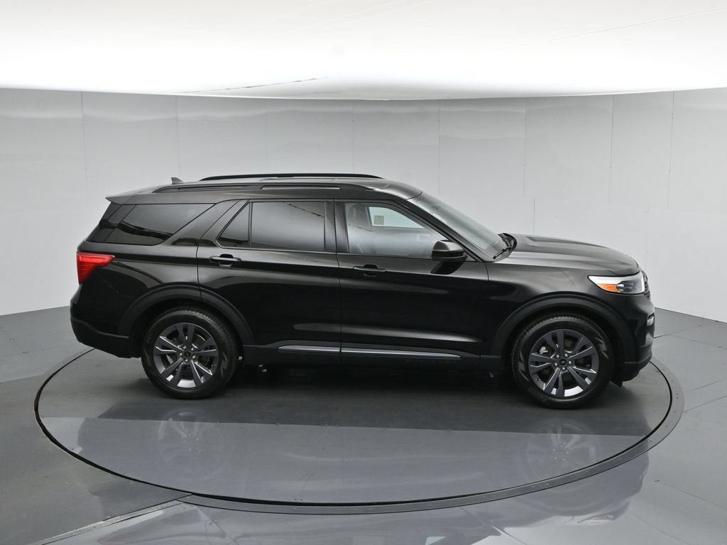 Certified 2023 Ford Explorer XLT w/ Equipment Group 202A RWD image 47