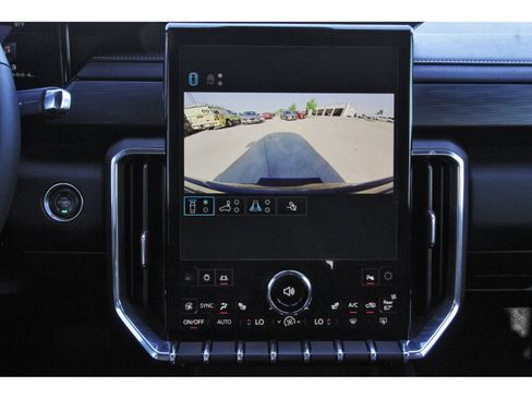Used 2025 GMC Acadia Elevation w/ Elevation Premium Package FWD image 28