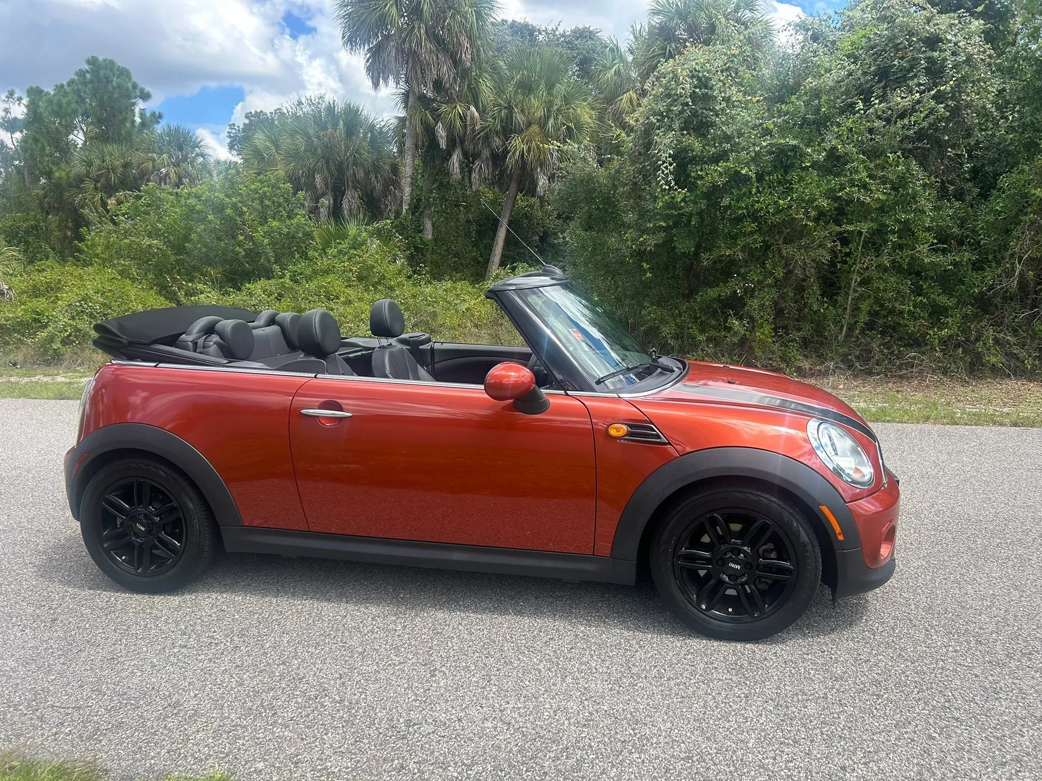Used 2013 MINI Cooper Convertible FWD image 6