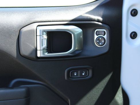New 2026 Jeep Gladiator Mojave AWD/4WD image 28