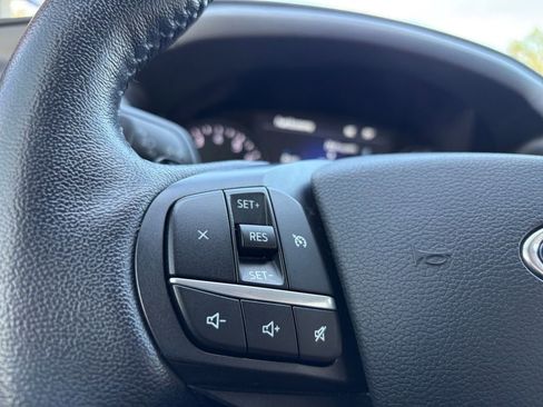 Used 2020 Ford Explorer XLT image 13