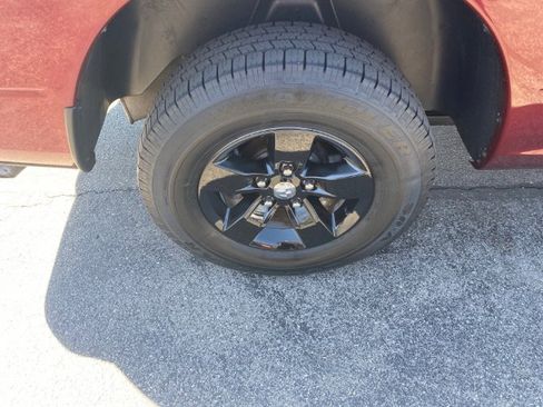 Used 2019 RAM 1500 Tradesman w/ Chrome Plus Package AWD/4WD image 21