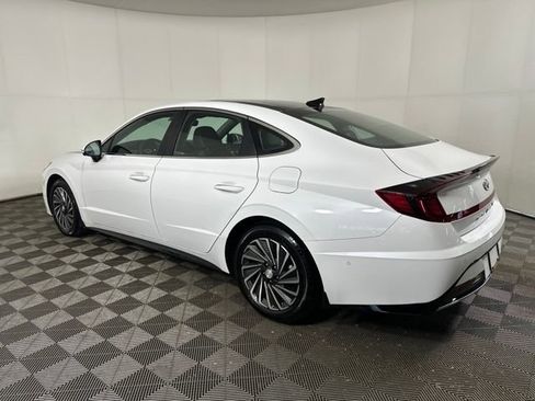 Used 2023 Hyundai Sonata Limited w/ Cargo Package image 5