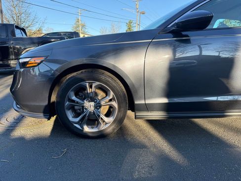 Used 2024 Honda Accord EX image 6