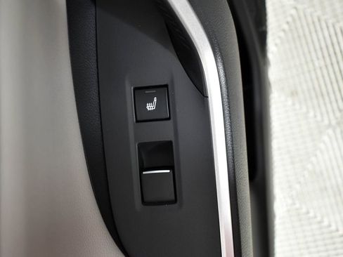 Certified 2019 Toyota RAV4 Limited image 21