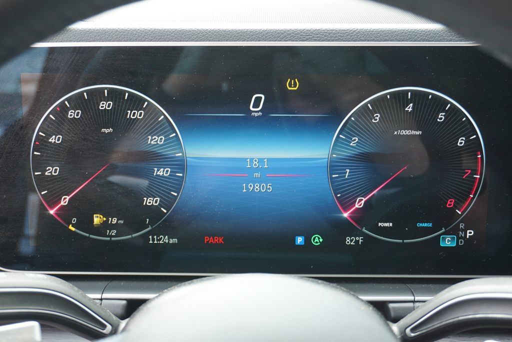 Certified 2025 Mercedes-Benz GLE 350 4MATIC image 16