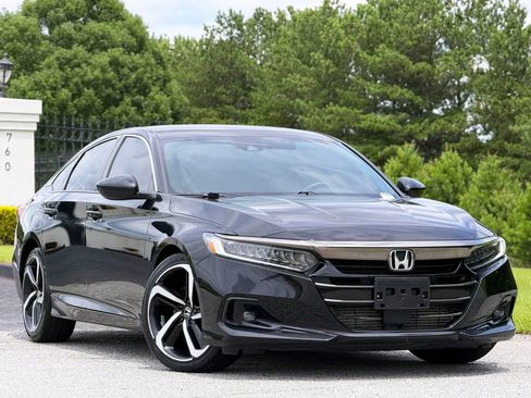 Used 2021 Honda Accord Sport image 4