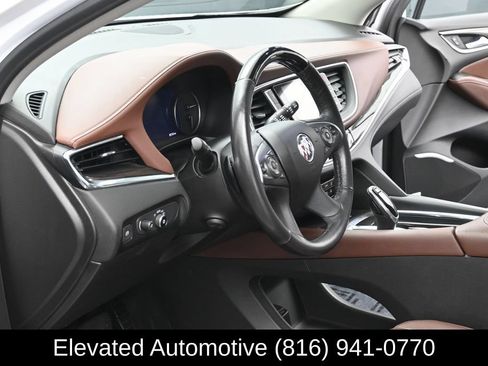 Used 2021 Buick Enclave Avenir w/ Avenir Technology Package AWD/4WD image 7