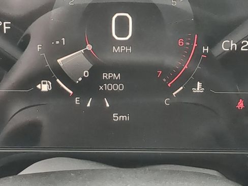 New 2026 GMC Yukon Elevation image 12