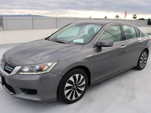 Used 2014 Honda Accord EX-L image 6