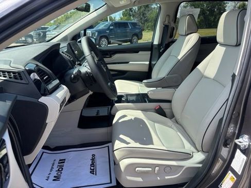 Used 2026 Honda Odyssey Touring image 17