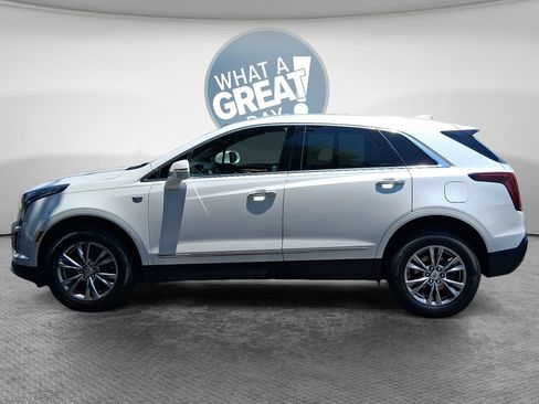 Used 2020 Cadillac XT5 Premium Luxury FWD image 6