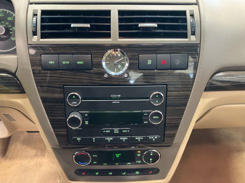 Used 2008 Ford Fusion SEL image 22