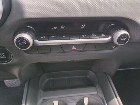 Used 2025 MAZDA CX-50 AWD 2.5 S w/ Select Package image 23