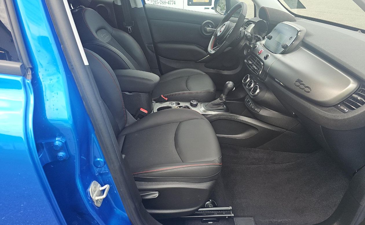Used 2023 FIAT 500X Sport w/ Technology Group AWD/4WD image 7
