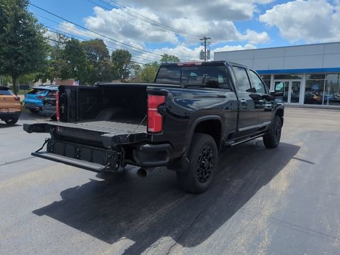 Certified 2025 Chevrolet Silverado 3500 High Country w/ High Country Premium Package AWD/4WD image 9