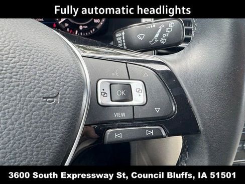 Used 2022 Volkswagen Atlas Cross Sport SEL Premium R-Line AWD/4WD image 24