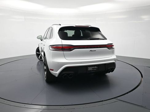 Used 2026 Porsche Macan AWD/4WD image 27